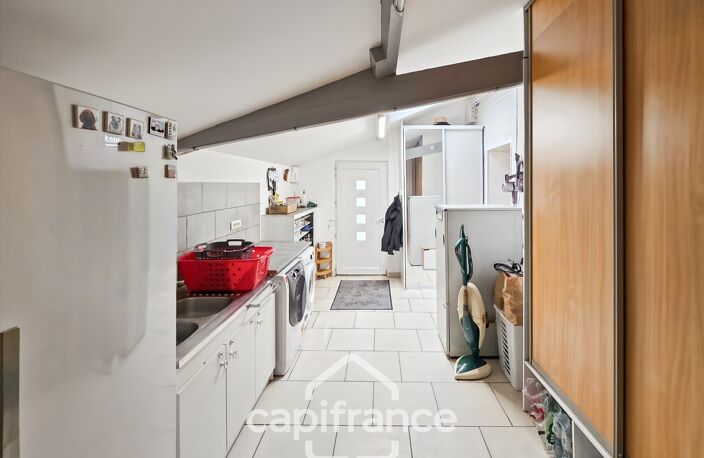 Dpt nièvre (58), DORNES, Maison à vendre 6 pièces, 152m², terrain 4700m², dépendances — photo 5