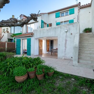 Maison 5 pièces 599000 €