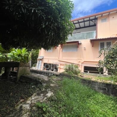 Immeuble  210000 €