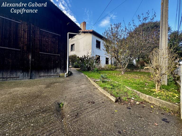 Maison en pierres - 3 chambres - Jardin 2 471 m² - Dépendance — photo 1