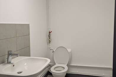 Bureau 5 pièces 3565 €