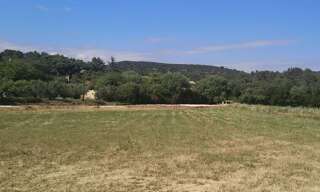 Terrain 1500 m² à construire Saint-Maximin-la-Sainte-Baume (83470)