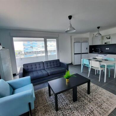 Appartement 5 pièces 1600 €