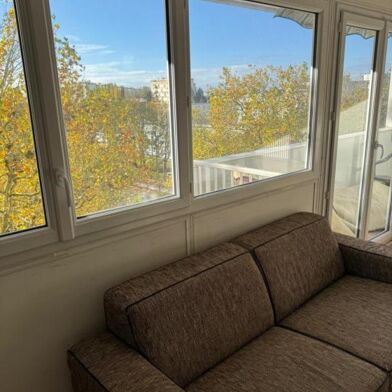 Appartement 5 pièces 1750 €