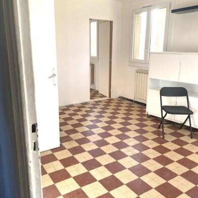 Appartement 4 pièces 960 €
