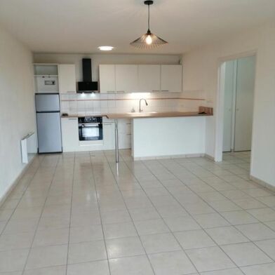 Appartement 2 pièces 710 €