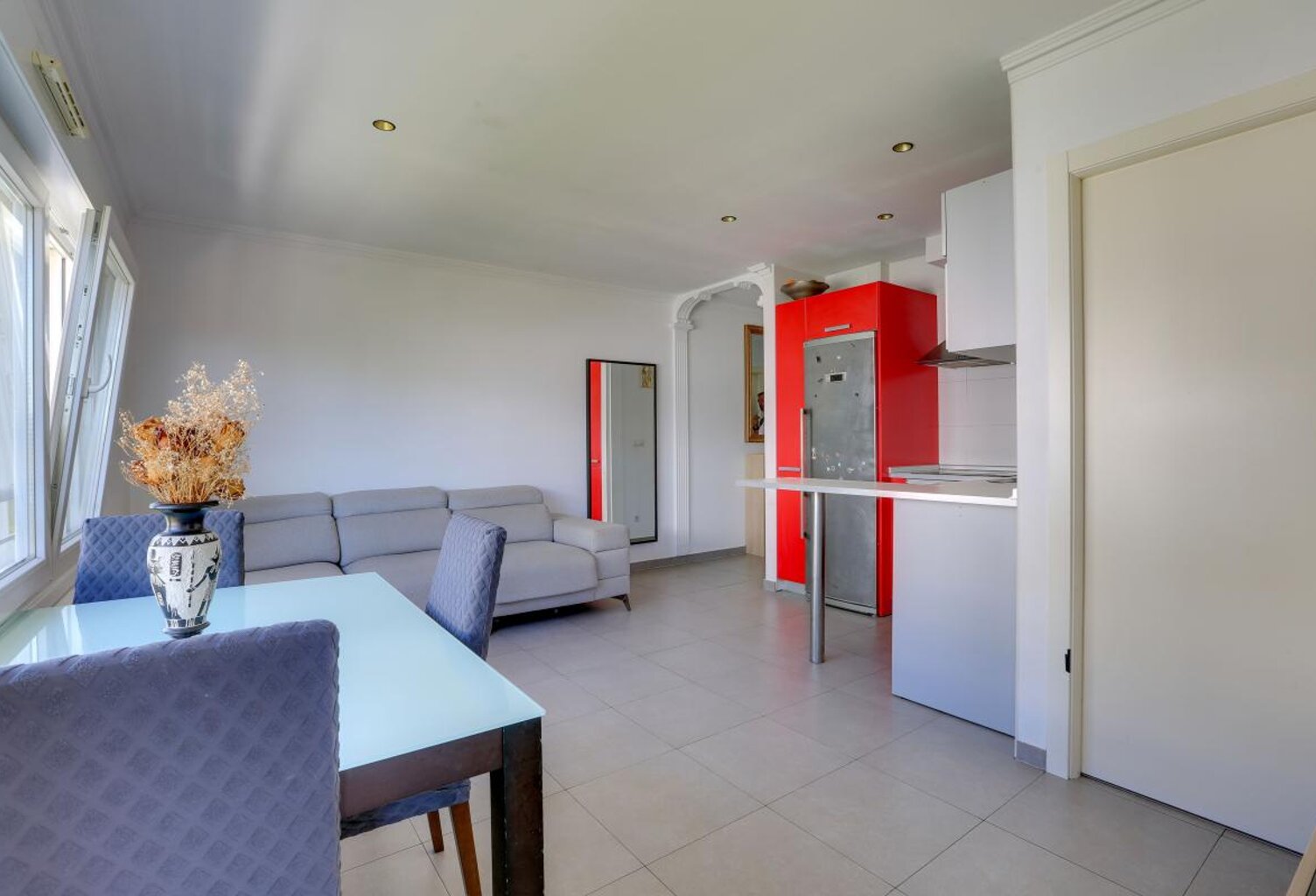 Appartement À Vendre — photo 1