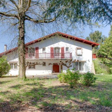 Maison 11 pièces 898000 €