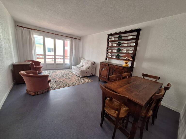Appartement À Vendre — photo 1