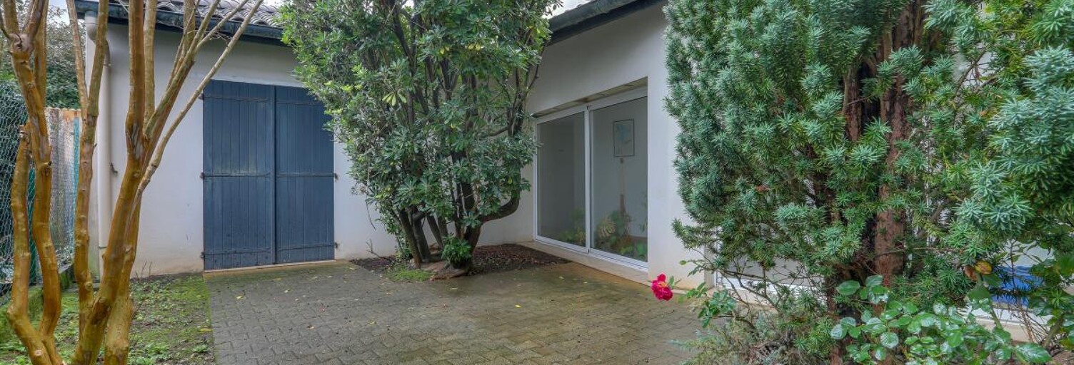 Local industriel   m² à vendre à Saint-Jean-de-Luz (64500)