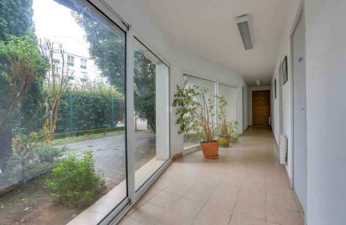 local professionnel — photo 2