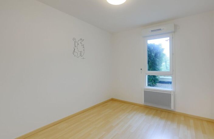 Appartement À Vendre — photo 4