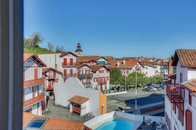 Appartement 4 pièces 286623 €