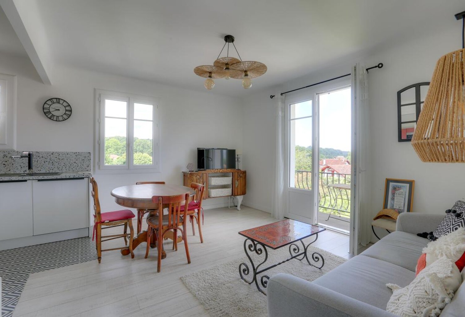 Appartement À Vendre — photo 1