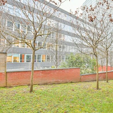 Appartement 2 pièces 1075 €