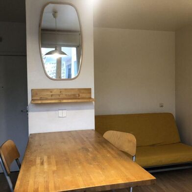 Appartement 1 pièces 450 €