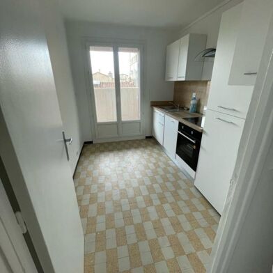 Appartement 2 pièces 900 €