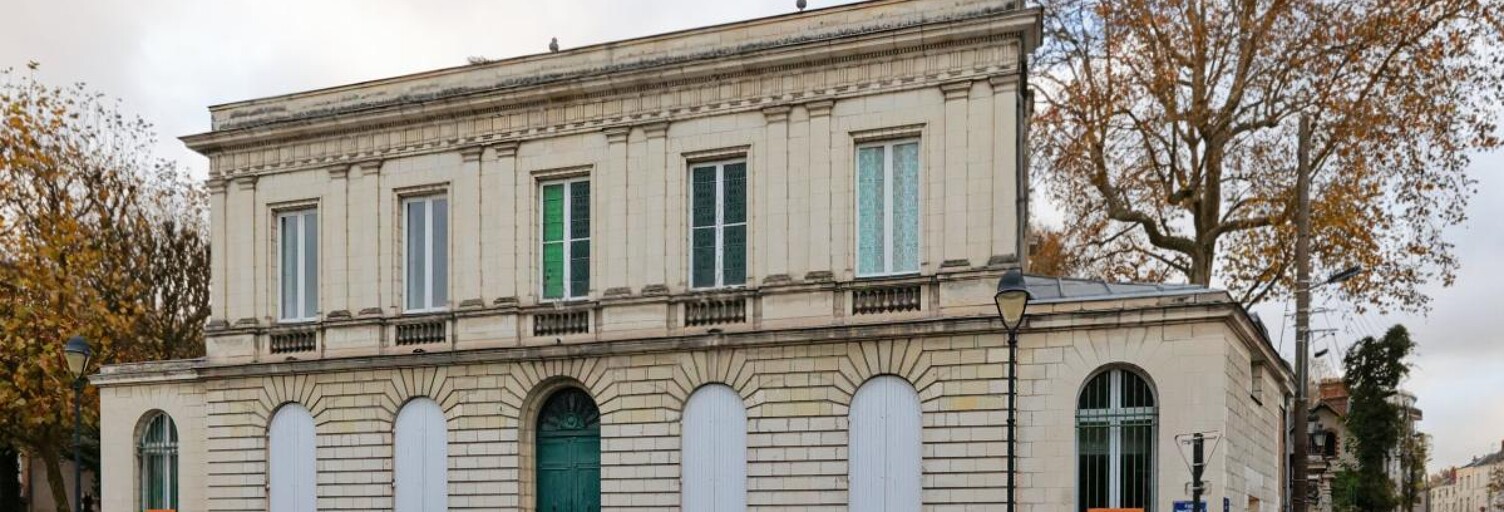 Immeuble  1466 m² à vendre à Nantes (44100)