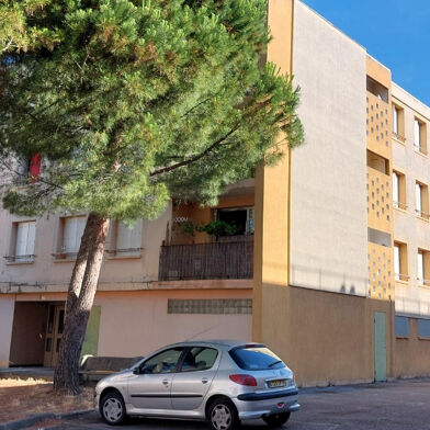 Appartement 3 pièces 369 €