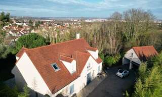 Maison 6 Pièces 216 m² à louer à Aigremont (78240)