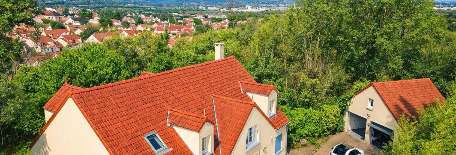 Maison 6 Pièces 216 m² à louer à Aigremont (78240)