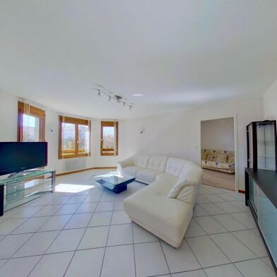 Appartement 3 pièces 1430 €