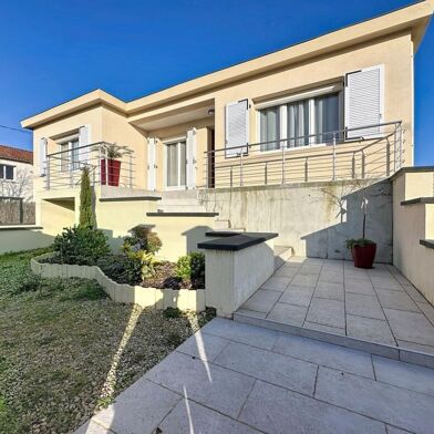 Maison 6 pièces 399900 €