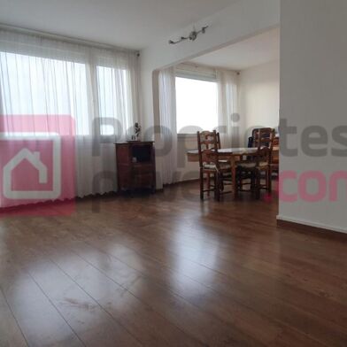 Appartement 4 pièces 242000 €