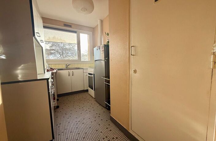 Charmant appartement de 2 pièces lumineux à Savigny-sur-Orge avec balcon et parking — photo 2