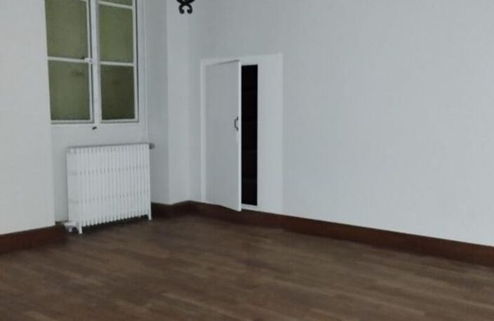 GRANDE MAISON FAMILIALE 420 m2 hotel particulier centre historisque Châteaudun — photo 5