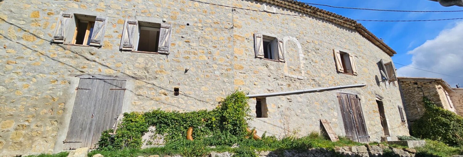 Maison 6 Pièces 230 m² à vendre à Bargème (83840)