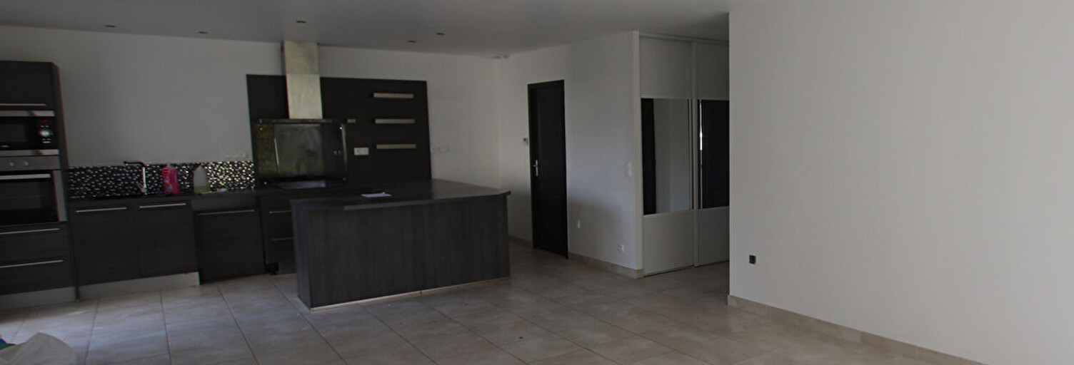 Maison 6 Pièces 119 m² à louer à Treffieux (44170)