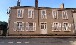 Immeuble  305 m² à vendre à Henrichemont (18250)