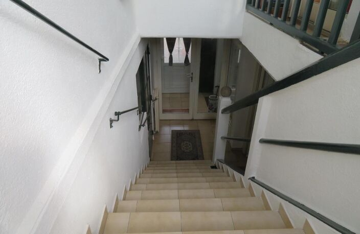Vente maison 4 pièces 140 m² Draguignan (83300) — photo 2