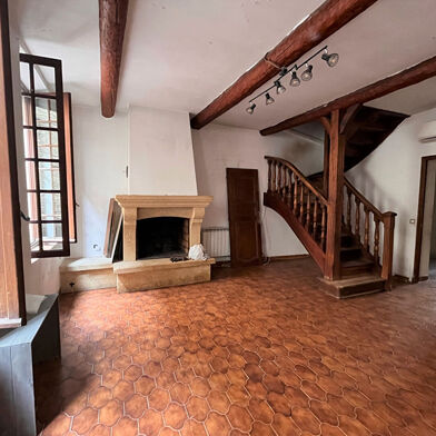 Immeuble  299000 €