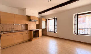 Immeuble  257 m² à vendre à Apt (84400)