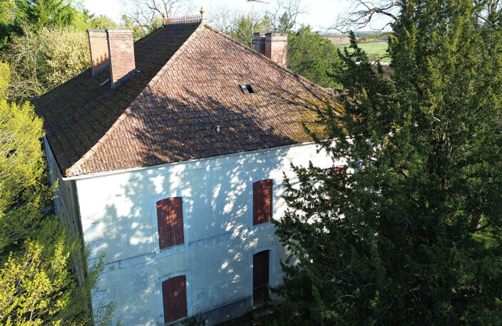 Poche de Miramont maison avec un magnifique potentiel — photo 2