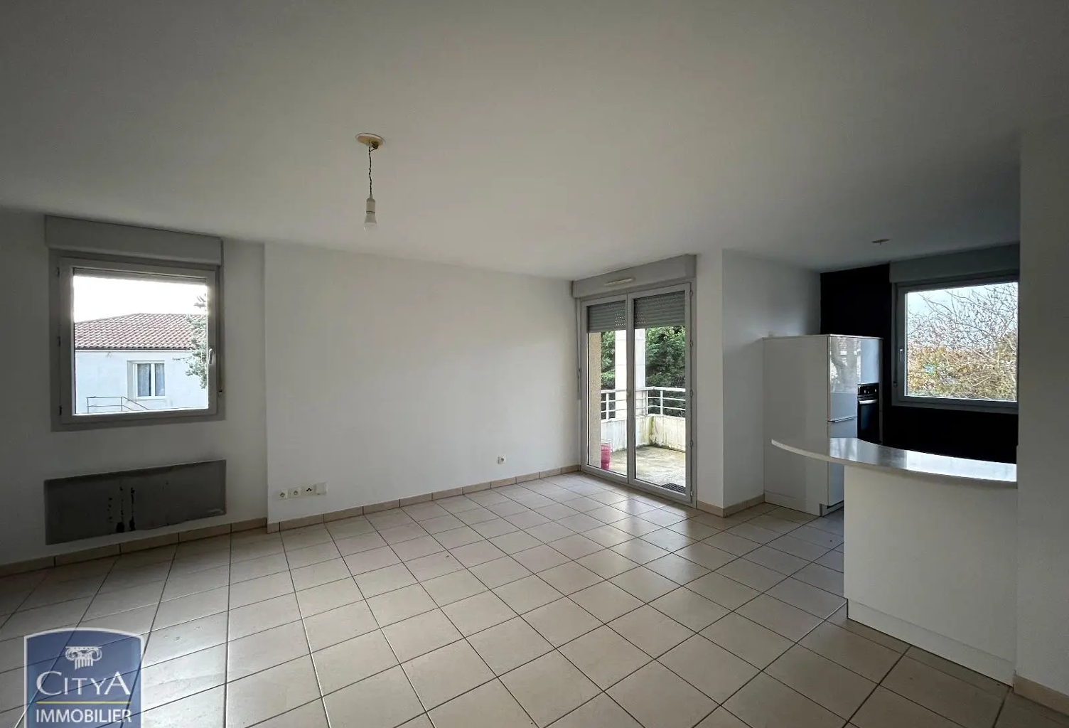 Vente appartement   Poitiers (86000) — photo 1