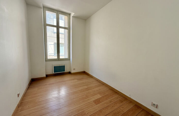 Poitiers Pont Joubert - Appartement deux pièces avec parking — photo 5
