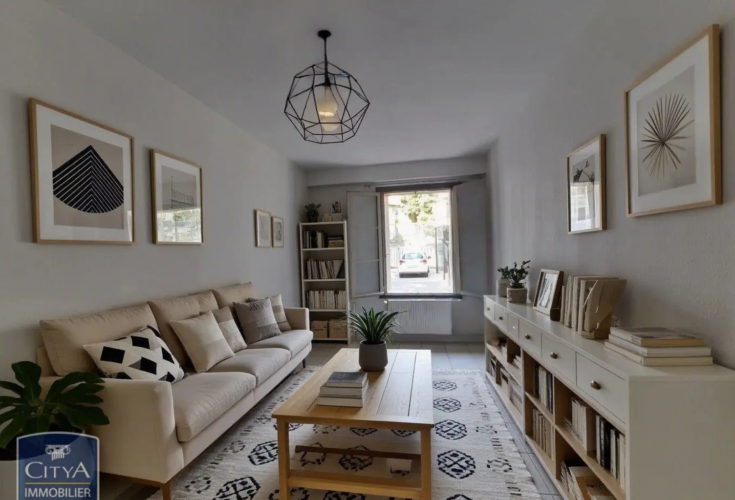 Vente appartement   Poitiers (86000) — photo 1