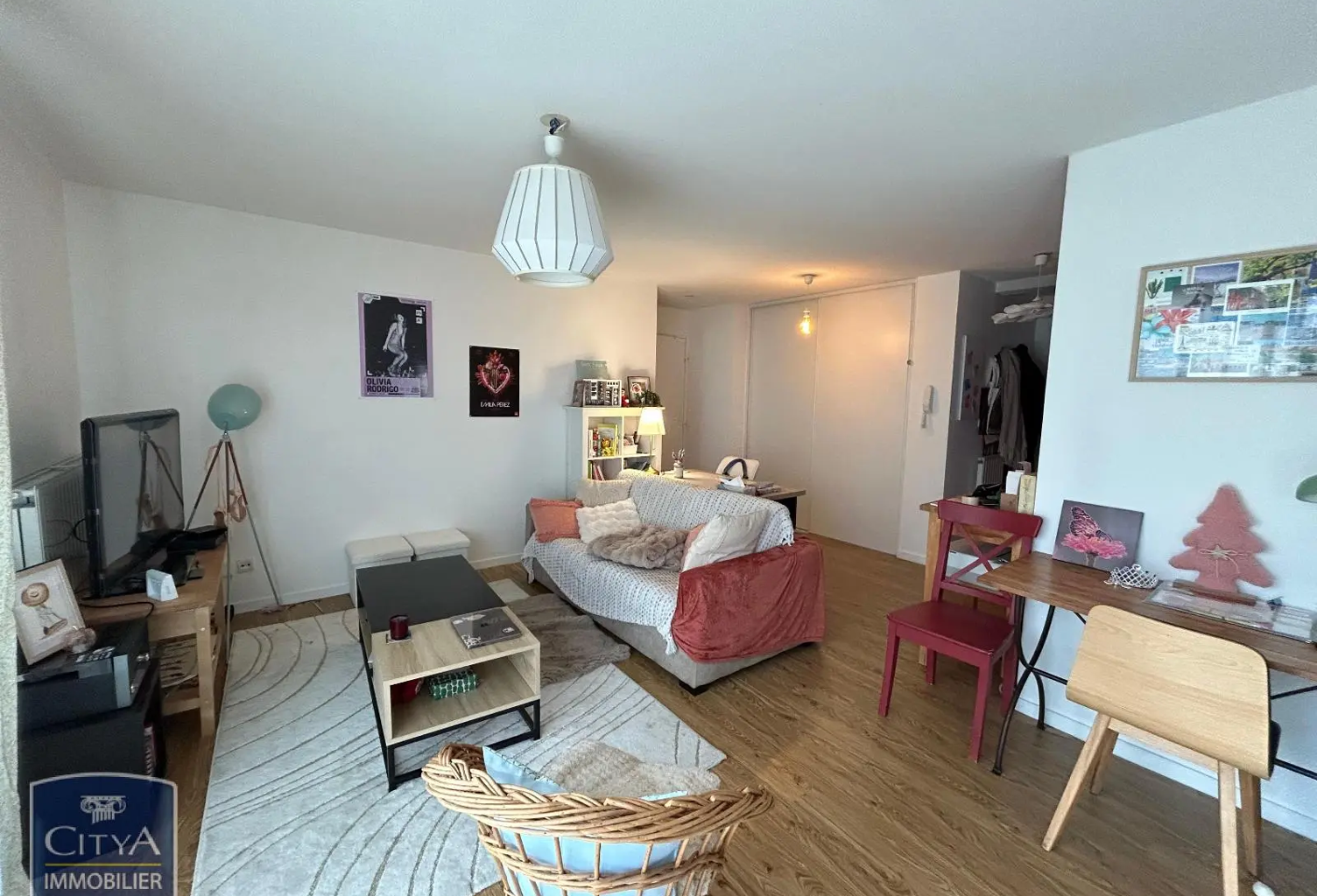 Vente appartement   Poitiers (86000) — photo 1
