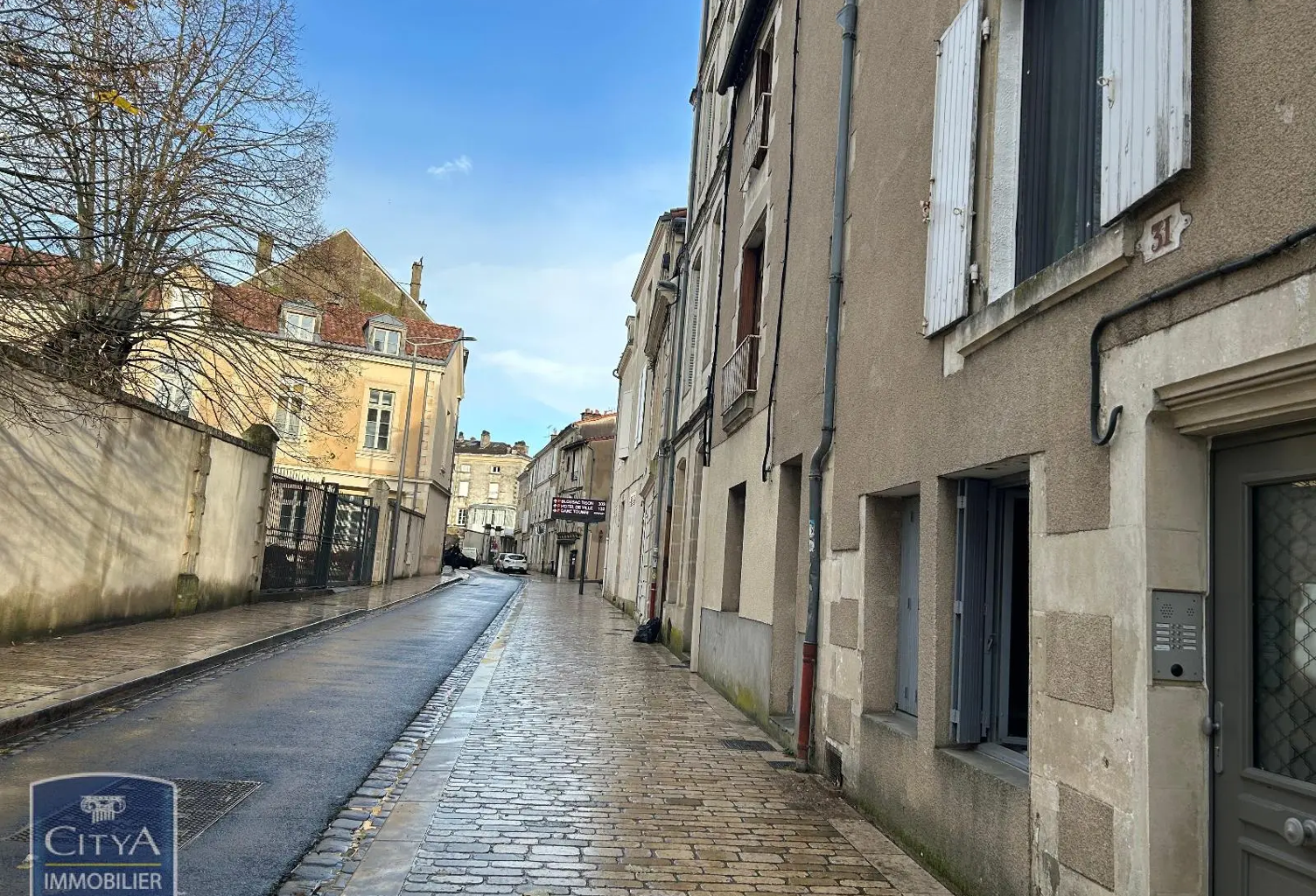 Vente appartement   Poitiers (86000) — photo 1