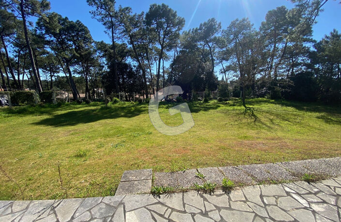 MAISON 8 PIECES 220 M² A VENDRE LA TRANCHE SUR MER — photo 3