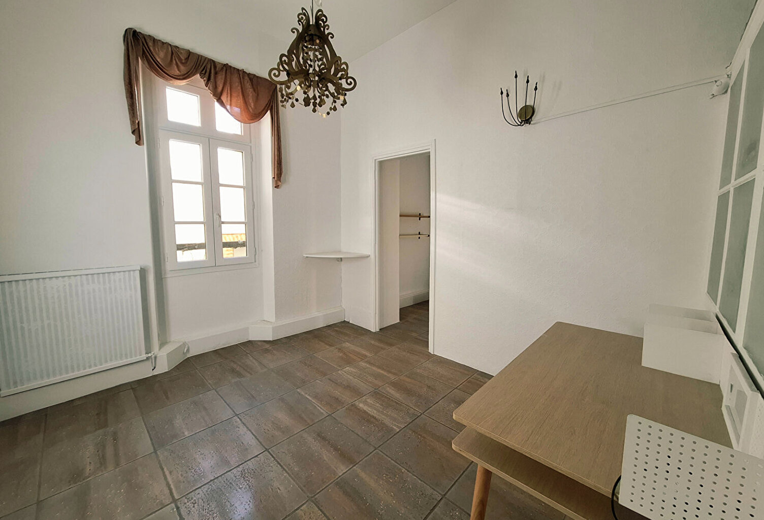 Perpignan Centre Ville T4 de 128.93 m2 — photo 1