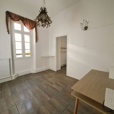 Appartement 4 pièces 159000 €