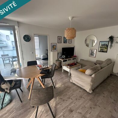 Appartement 4 pièces 249900 €