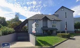 Garage   m² à louer à La Motte-Servolex (73290)