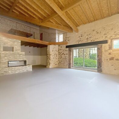 Maison 15 pièces 345000 €