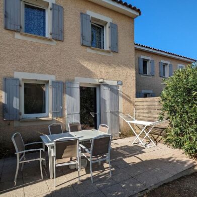 Maison 3 pièces 750 €