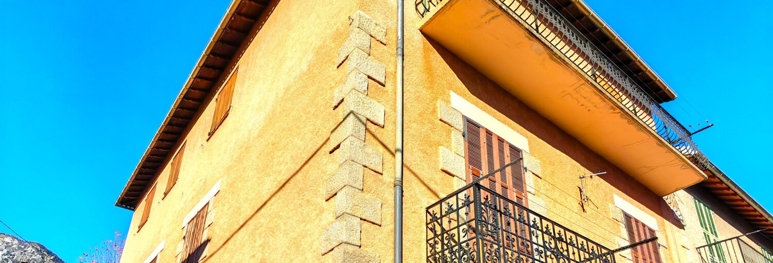 Appartement 4 Pièces 105 m² à vendre à Roquebillière (06450)